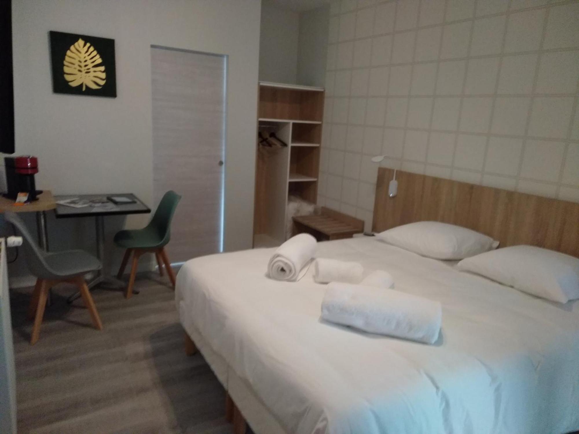 Malicorn' Appart-Hotel Malicorne-sur-Sarthe Habitación foto
